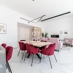 度假居 Coral, Chic Coastal Design, Saltwater Pool - By Oyoostays 托雷维耶哈