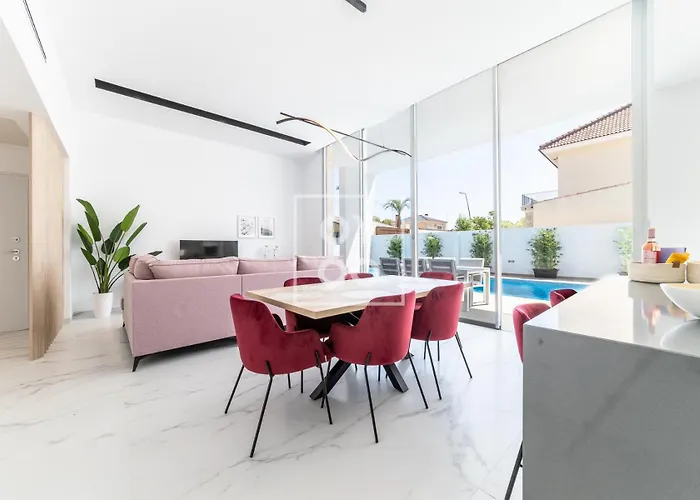 Coral, Chic Coastal Design, Saltwater Pool - By Oyoostays